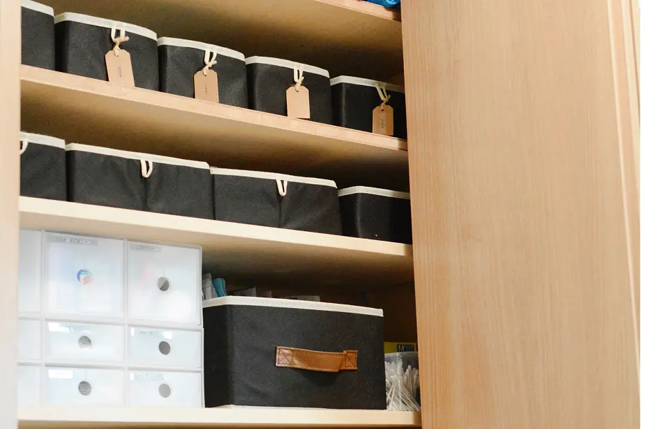 キレイに整った棚の中